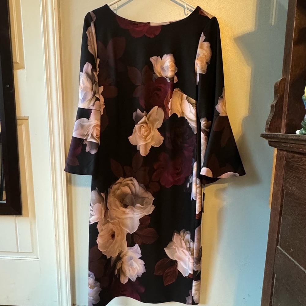 Calvin Klein Floral Midi dress. Elegant. Long sleeve.  New with Tags